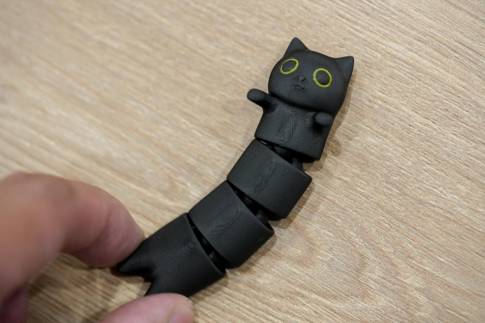 Flexi Long Black Cat